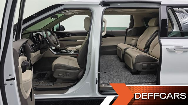 Kia CARNIVAL 7-Seater Noblesse купить на сайте DeffCars
