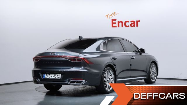 Hyundai GRANDEUR 3.3 Calligraphy купить на сайте DeffCars