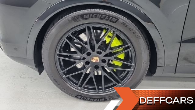 Porsche CAYENNE 3.0 E-Hybrid Coupe купить на сайте DeffCars