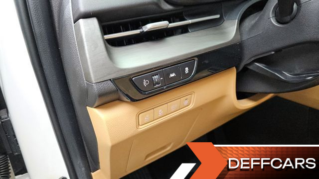 Kia CARNIVAL 9-Seater Noblesse купить на сайте DeffCars