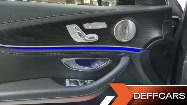 Mercedes E-CLASS E220d 4MATIC AMG Line купить на сайте DeffCars