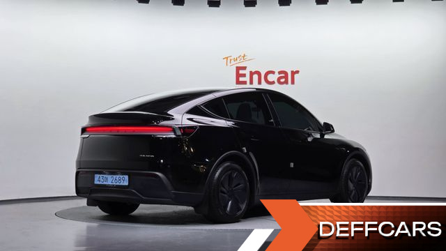 Tesla MODEL Y Long Range AWD купить на сайте DeffCars