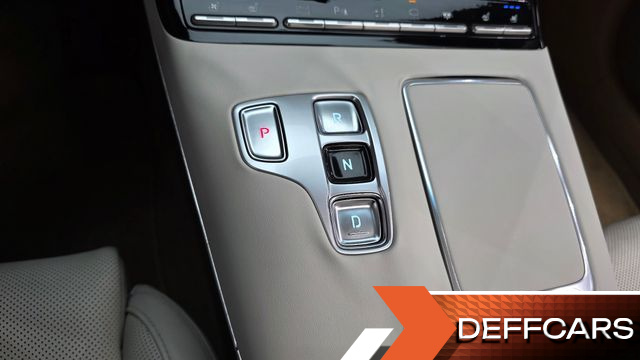 Hyundai GRANDEUR 3.3 Calligraphy купить на сайте DeffCars