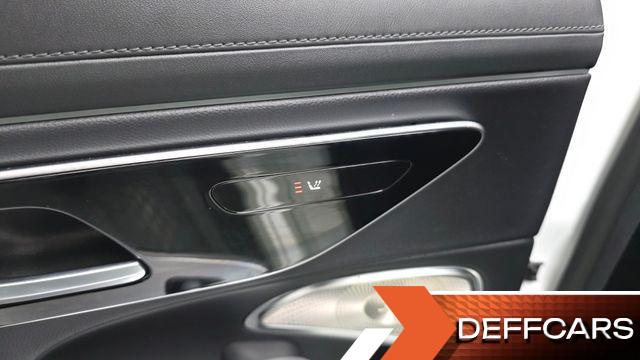 Mercedes E-CLASS E300 4MATIC Exclusive купить на сайте DeffCars