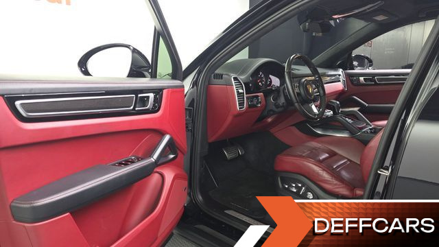 Porsche CAYENNE 4.0 Turbo Coupe купить на сайте DeffCars
