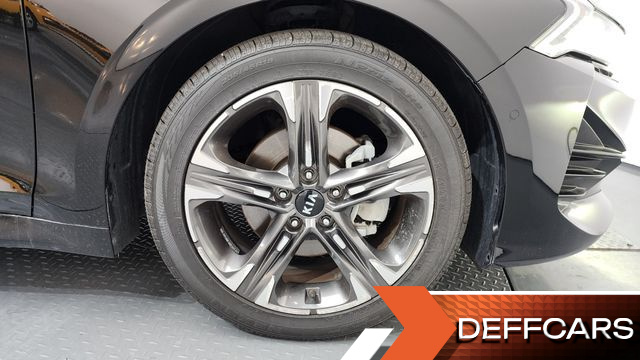 Kia K5 2.0 Signature купить на сайте DeffCars
