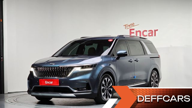 Kia CARNIVAL Gasoline 7-Seater Signature купить на сайте DeffCars