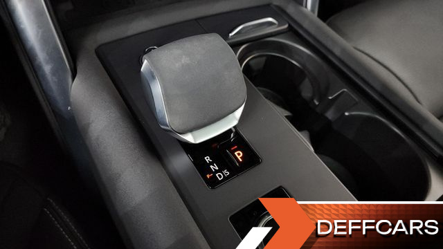 Land Rover DISCOVERY D250 S купить на сайте DeffCars