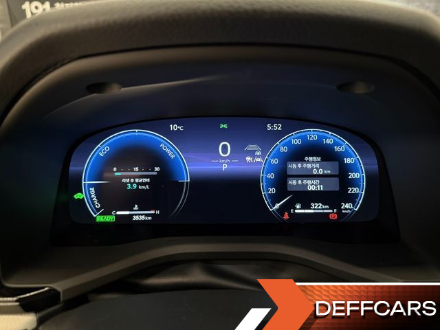 Toyota CAMRY 2.5 XLE Hybrid купить на сайте DeffCars