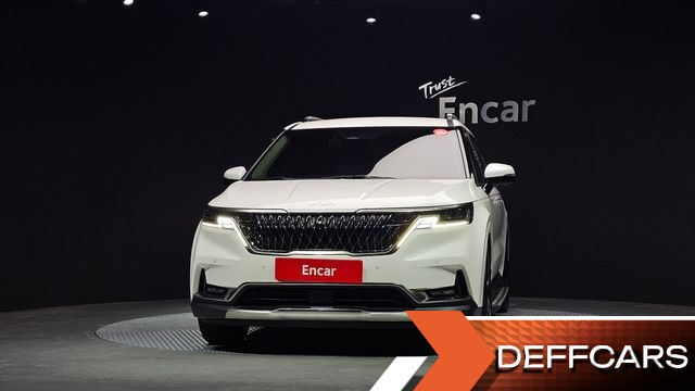 Kia CARNIVAL 9-Seater Signature купить на сайте DeffCars