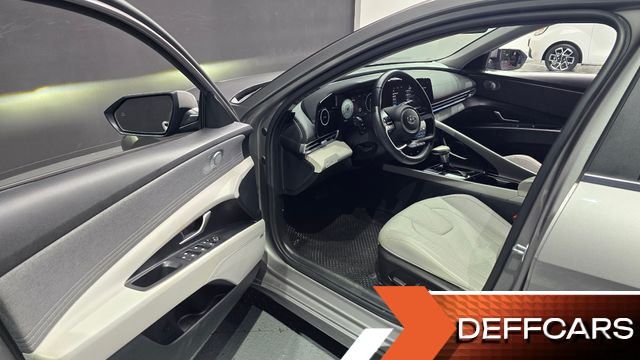 Hyundai AVANTE 1.6 Inspiration купить на сайте DeffCars