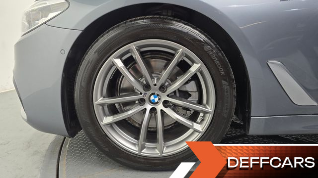 BMW 5-SERIES 520d M Sport Package Plus купить на сайте DeffCars
