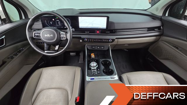Kia CARNIVAL 9-Seater Noblesse купить на сайте DeffCars