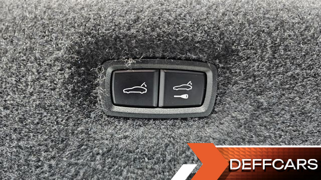 Porsche TAYCAN 4S купить на сайте DeffCars