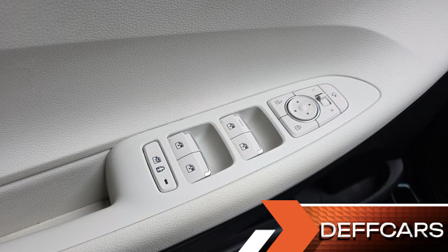Hyundai GRANDEUR Le Blanc купить на сайте DeffCars