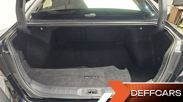 Nissan ALTIMA 2.5 SL Tech купить на сайте DeffCars