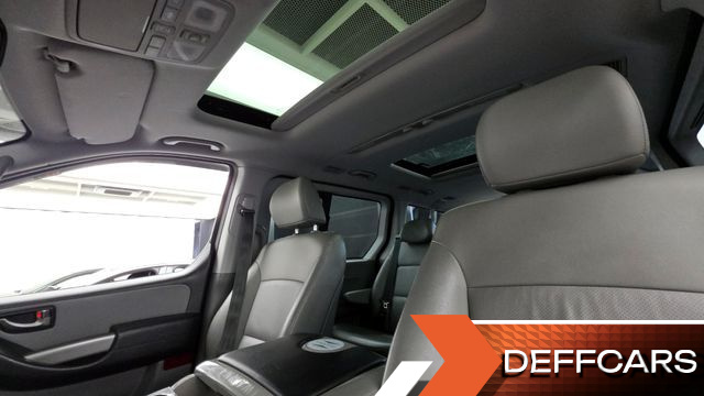 Hyundai STAREX 4WD Urban 9-Seater Premium Special купить на сайте DeffCars