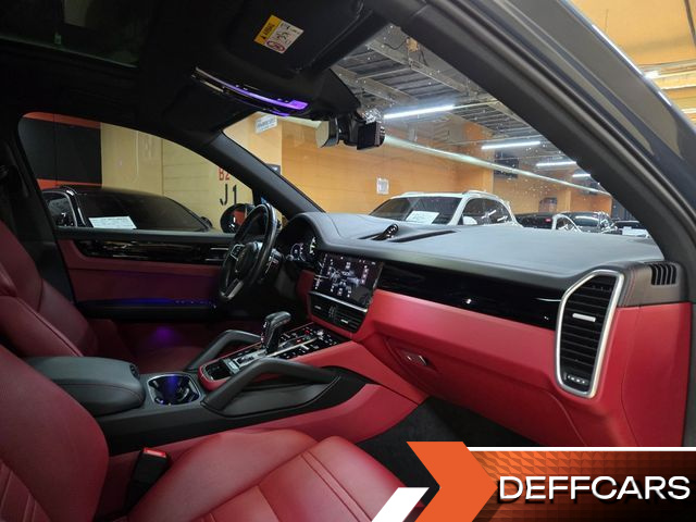 Porsche CAYENNE 3.0 E-Hybrid купить на сайте DeffCars
