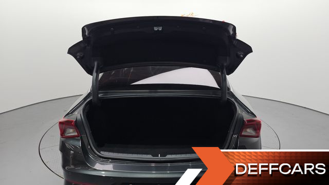 Kia K5 2.0 Prestige купить на сайте DeffCars
