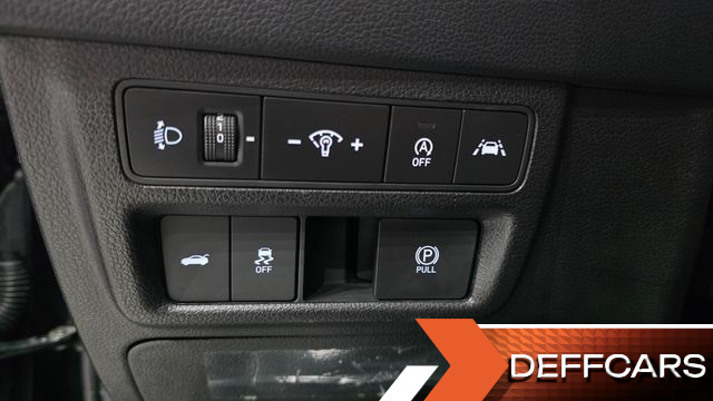 Hyundai SONATA 2.0 Premium Plus купить на сайте DeffCars