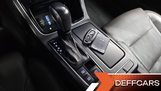 Hyundai GRANDEUR 3.0 Exclusive купить на сайте DeffCars