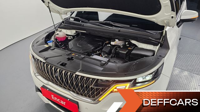 Kia CARNIVAL 9-Seater Noblesse купить на сайте DeffCars