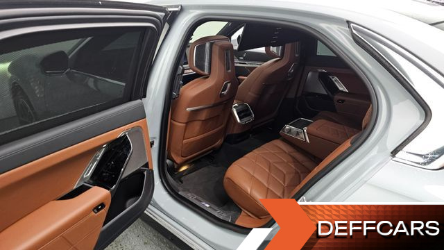 BMW 7-SERIES 740i sDrive M Sport купить на сайте DeffCars