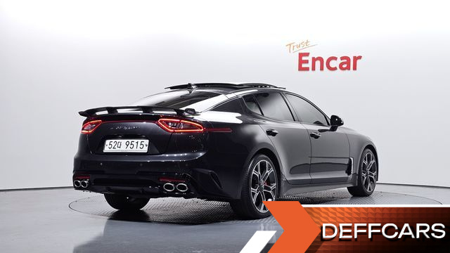 Kia STINGER 2.0 Turbo 2WD Platinum купить на сайте DeffCars