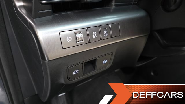Hyundai KONA Gasoline 2.0 2WD Inspiration купить на сайте DeffCars