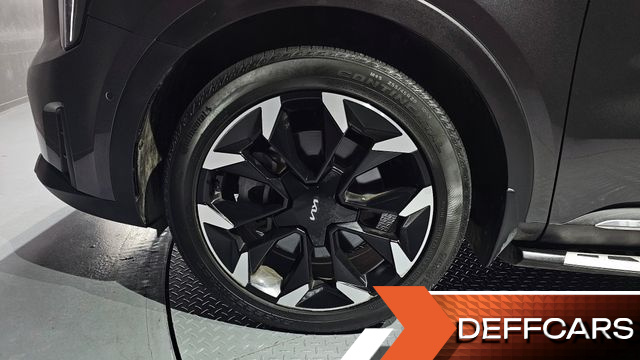 Kia SORENTO Diesel 2.2 4WD Signature купить на сайте DeffCars