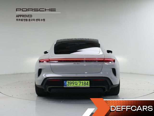 Porsche TAYCAN Turbo купить на сайте DeffCars