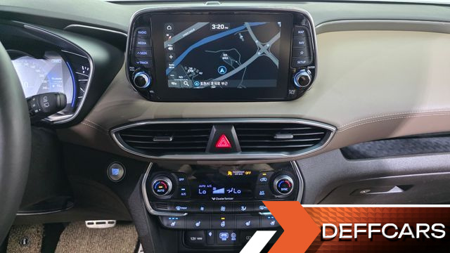 Hyundai SANTAFE Diesel 2,0 4WD Prestige купить на сайте DeffCars