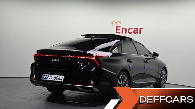 Kia K8 2.5 Gasoline 2WD Noblesse купить на сайте DeffCars