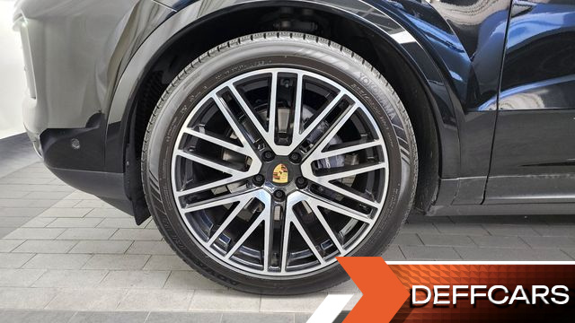 Porsche CAYENNE 3.0 купить на сайте DeffCars