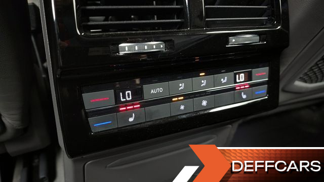 Volkswagen TOUAREG 3.0 TDI Prestige купить на сайте DeffCars