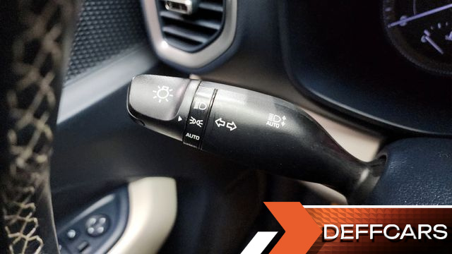 Hyundai VENUE 1.6 Flux купить на сайте DeffCars