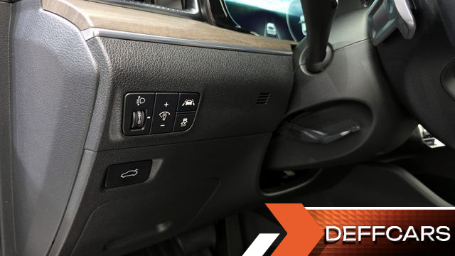 Kia K5 2.0 LPI Signature купить на сайте DeffCars