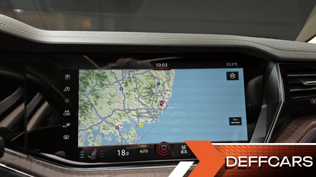 Volkswagen TOUAREG 3.0 TDI Prestige купить на сайте DeffCars