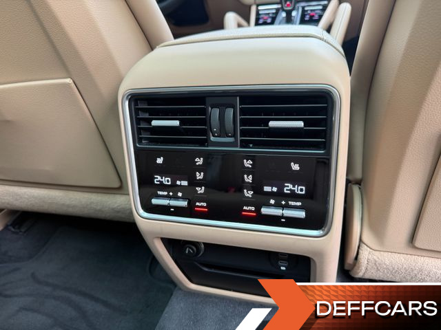 Porsche CAYENNE 3.0 PLATINUM EDITION купить на сайте DeffCars