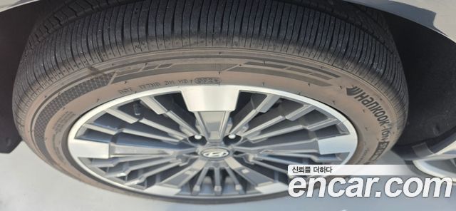 Hyundai SANTAFE HEV 1.6 4WD Calligraphy купить на сайте DeffCars