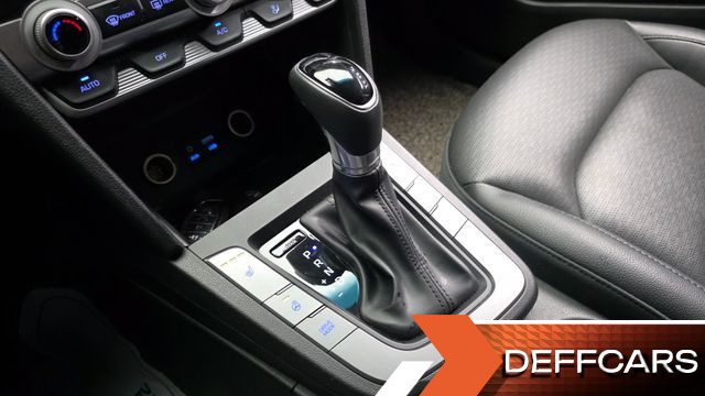 Hyundai AVANTE 1.6 Smart купить на сайте DeffCars