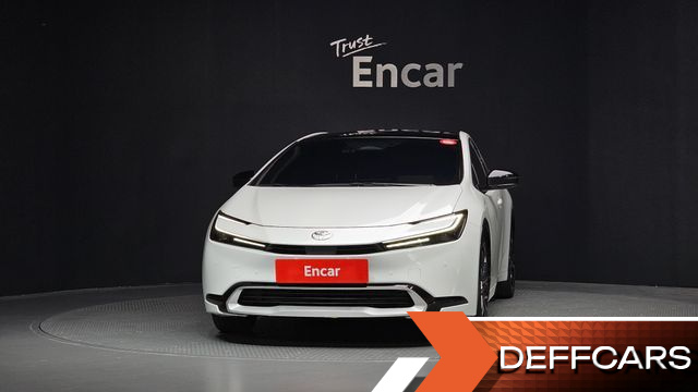 Toyota PRIUS 2.0 PHEV XSE купить на сайте DeffCars