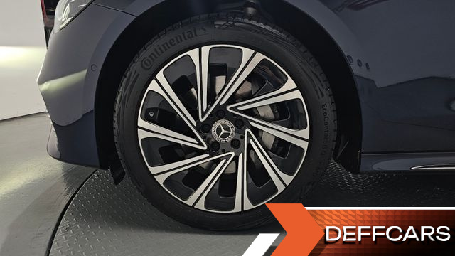 Mercedes E-CLASS E300 4MATIC Exclusive купить на сайте DeffCars