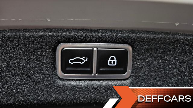 Hyundai SONATA Inspiration купить на сайте DeffCars