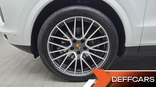 Porsche CAYENNE 3.0 купить на сайте DeffCars