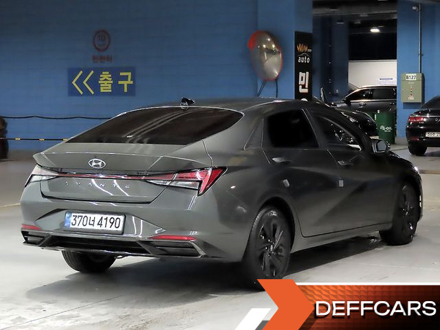 Hyundai AVANTE 1.6 Inspiration купить на сайте DeffCars