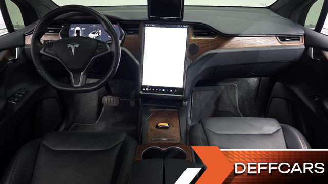 Tesla MODEL X 75D купить на сайте DeffCars