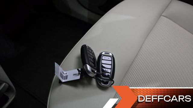 Hyundai CASPER Inspiration купить на сайте DeffCars