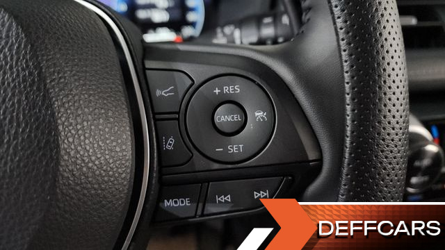 Toyota RAV4 2,5 4WD Hybrid LTD купить на сайте DeffCars
