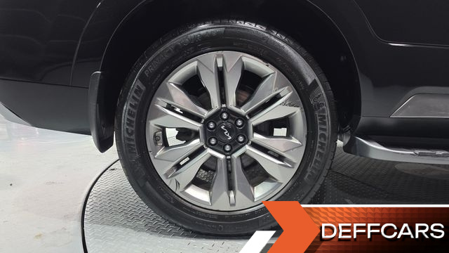 Kia MOHAVE Diesel 3.0 4WD 5-Seater Platinum купить на сайте DeffCars